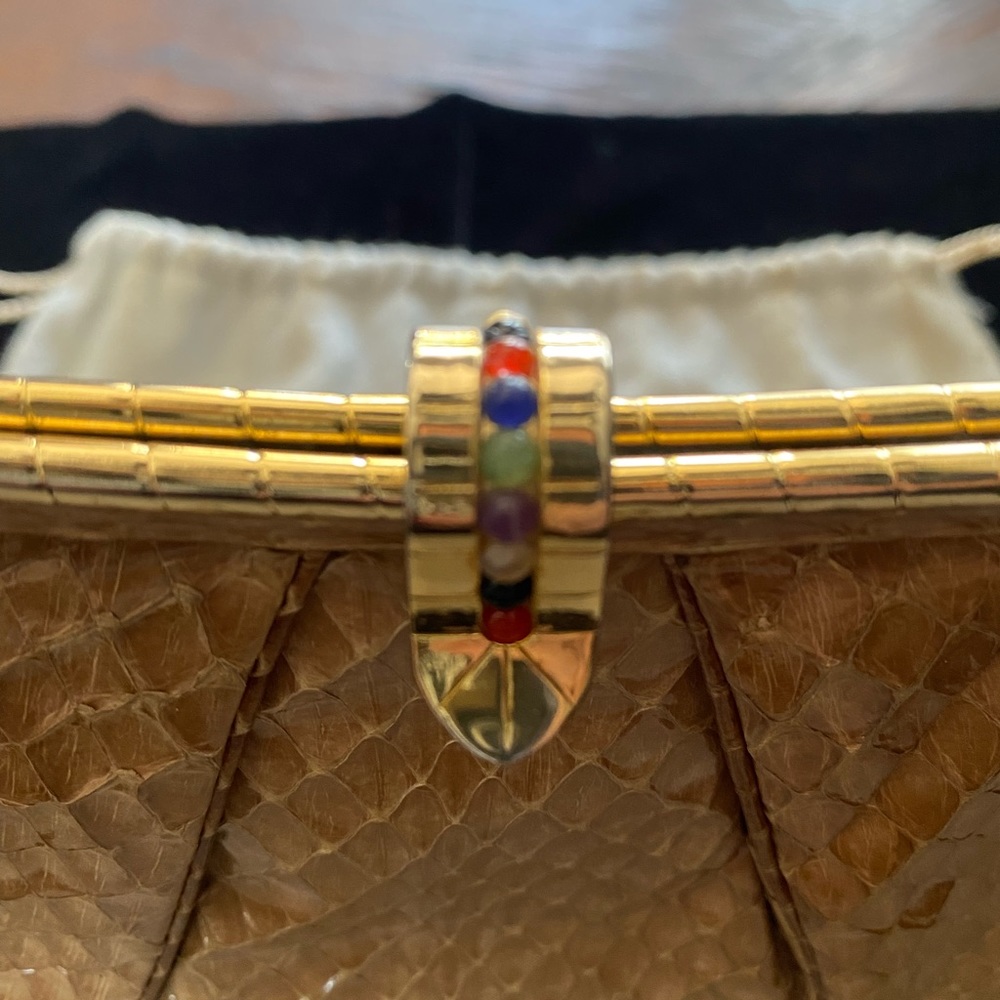 Beautiful Judith Leiber Python Leather Clutch. - image 3